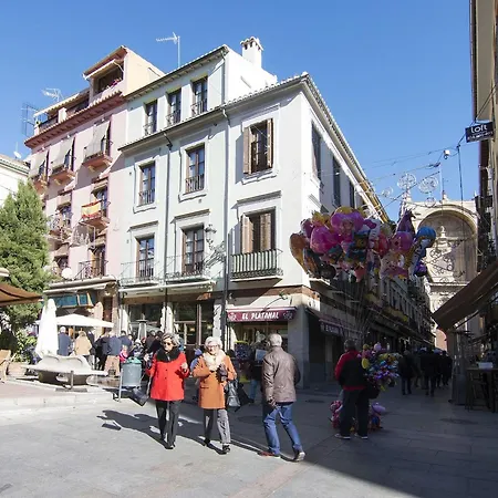 Chezmoihomes Cathedral 2 *